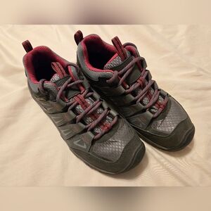 Women's Keen Hiking Shoes